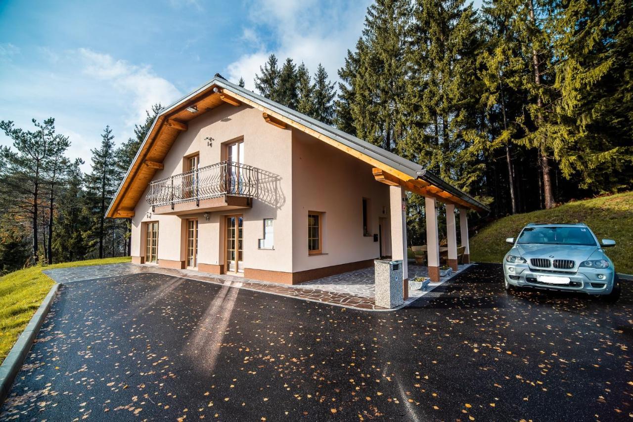 Holiday Home With Hot Tub And Sauna Sabina Rovte ภายนอก รูปภาพ