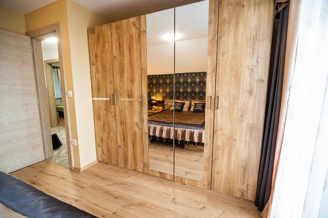 Holiday Home With Hot Tub And Sauna Sabina Rovte ภายนอก รูปภาพ