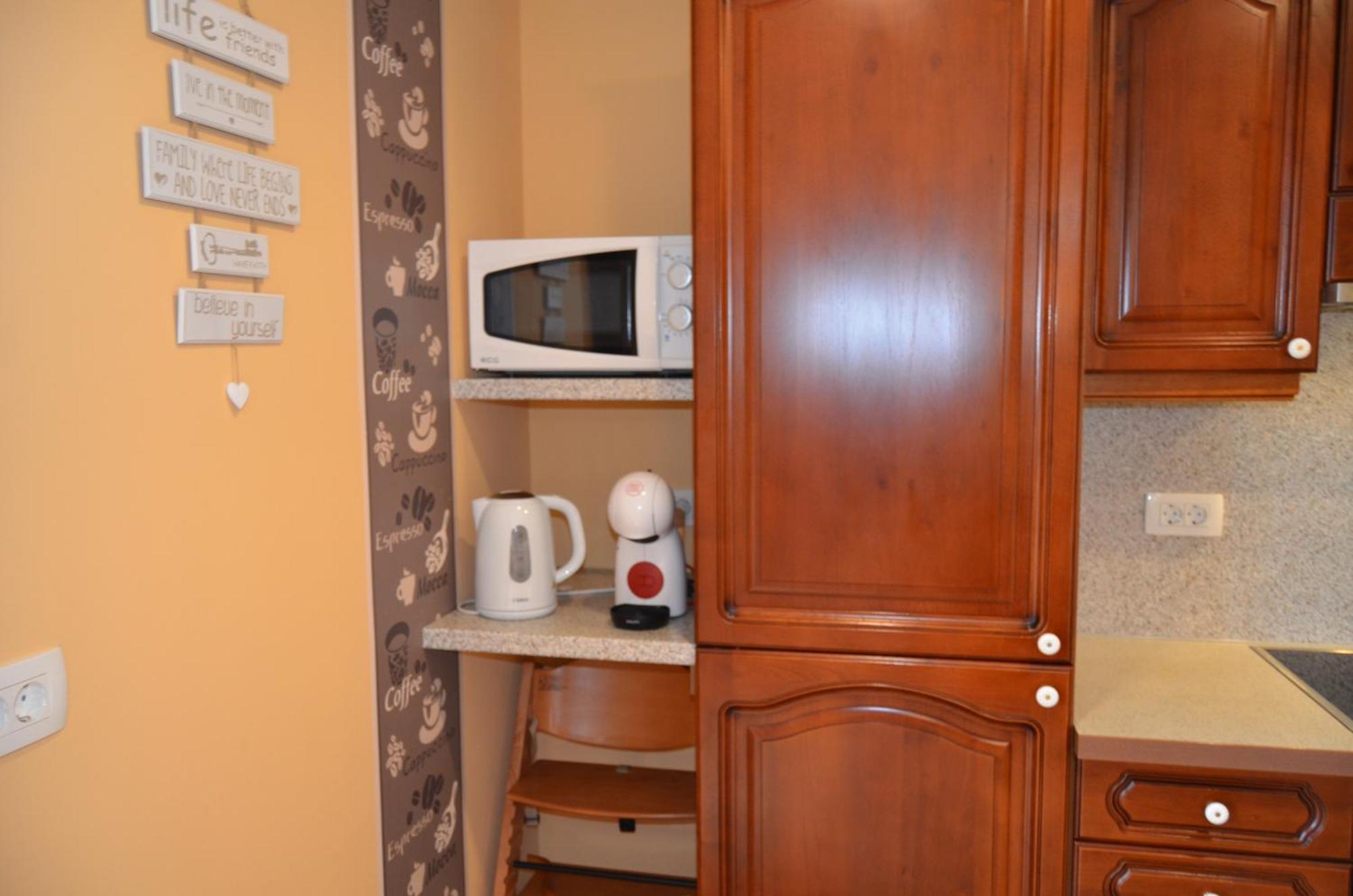 Holiday Home With Hot Tub And Sauna Sabina Rovte ภายนอก รูปภาพ