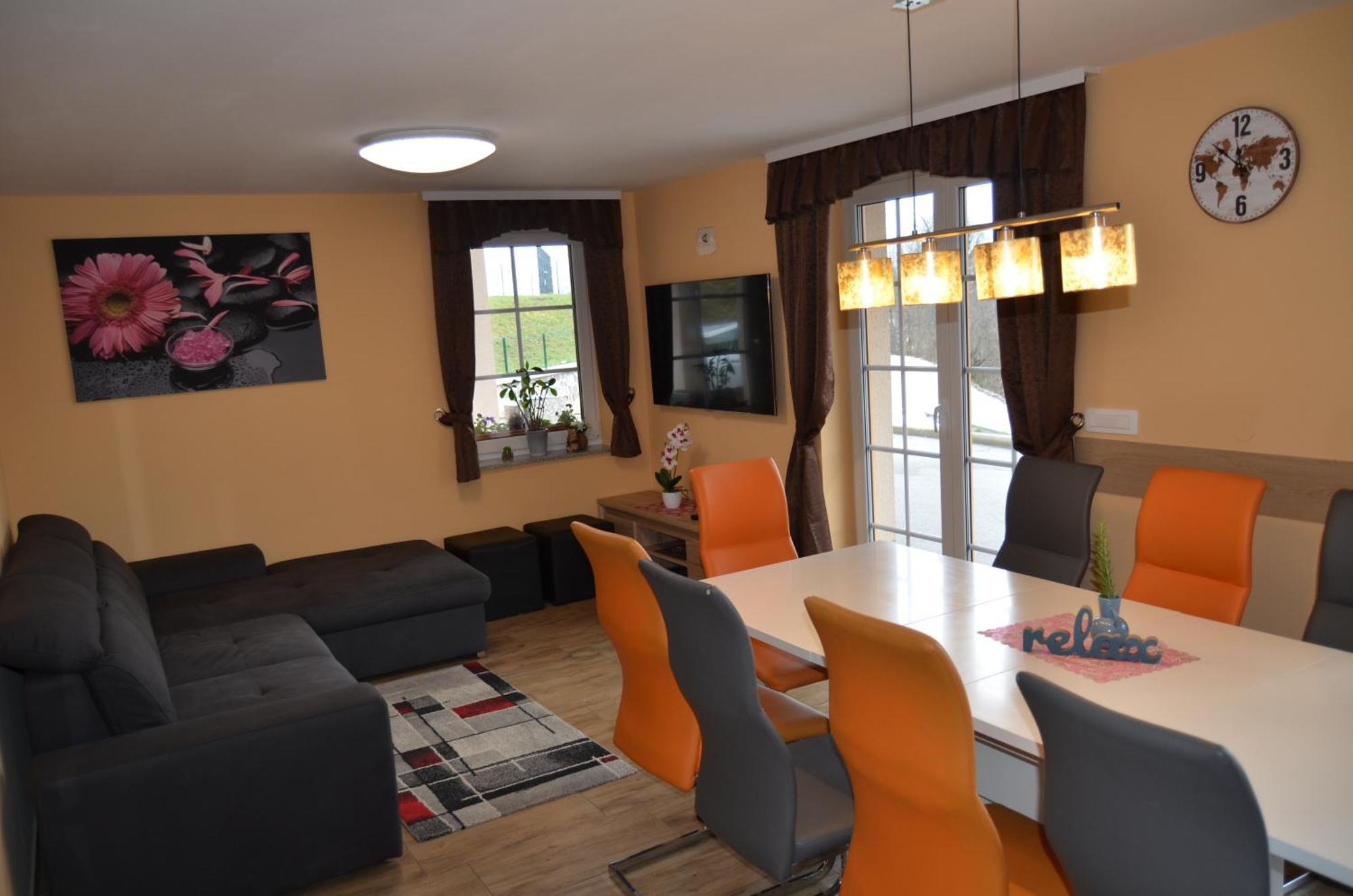 Holiday Home With Hot Tub And Sauna Sabina Rovte ภายนอก รูปภาพ