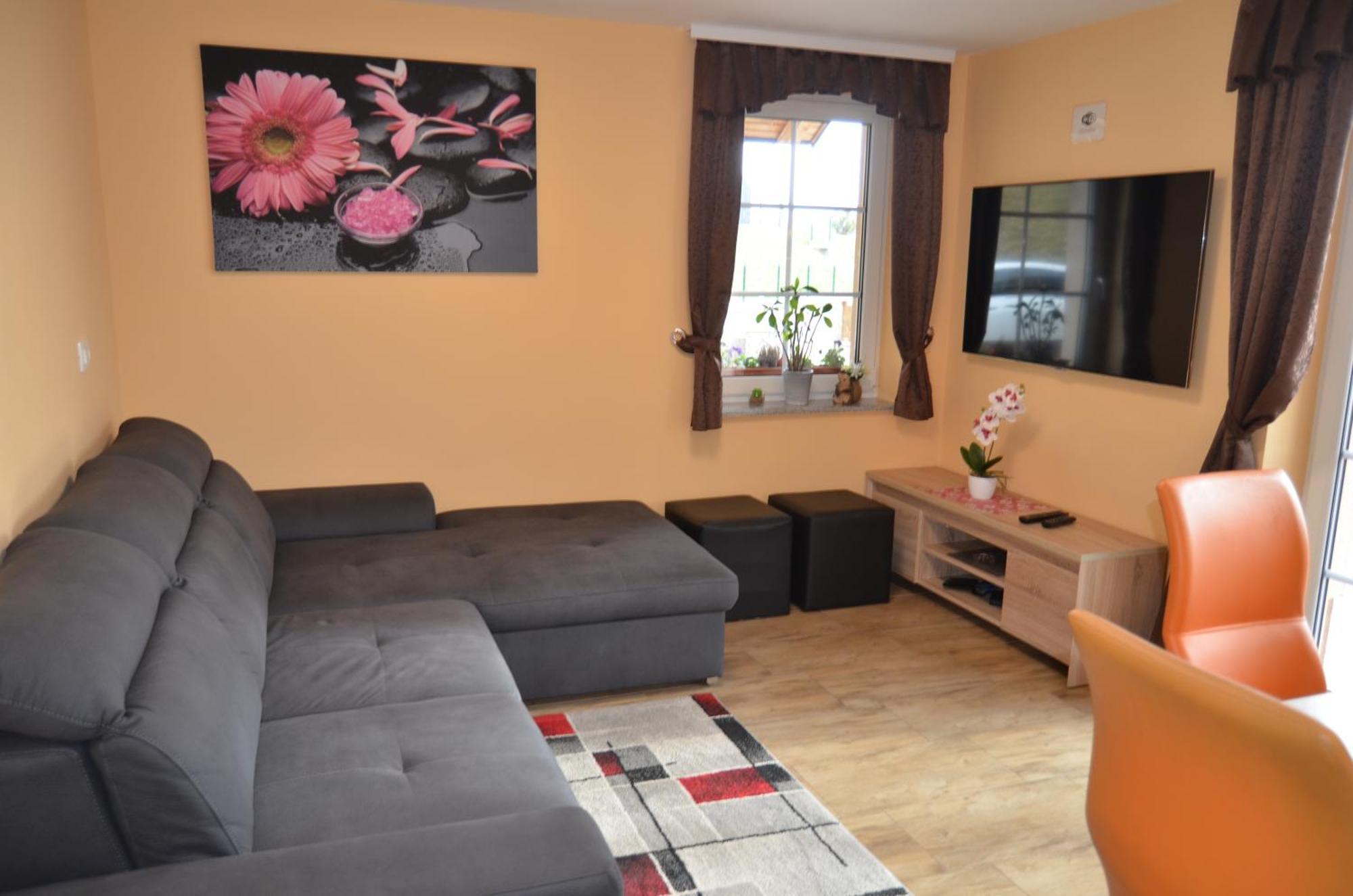 Holiday Home With Hot Tub And Sauna Sabina Rovte ภายนอก รูปภาพ